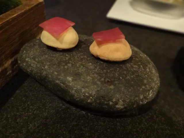 西班牙火腿芝士球（Cheese Ball w/ Iberico Ham）