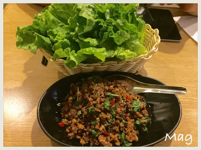 曼谷香葉生菜包