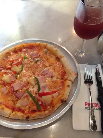 Hawaiian pizza