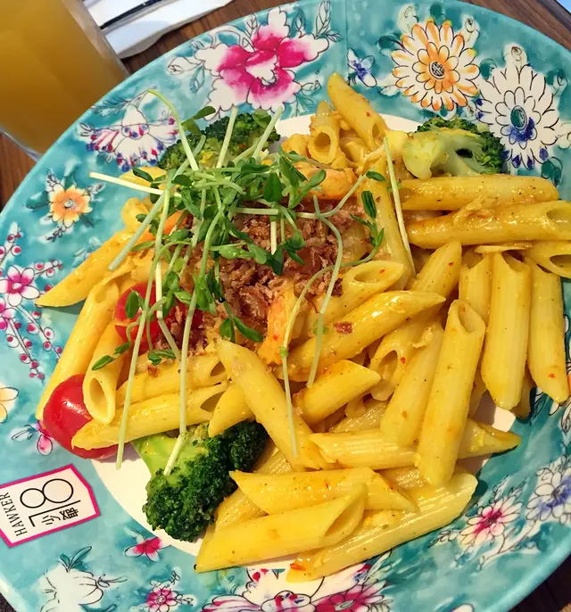 咖哩解肉長通粉