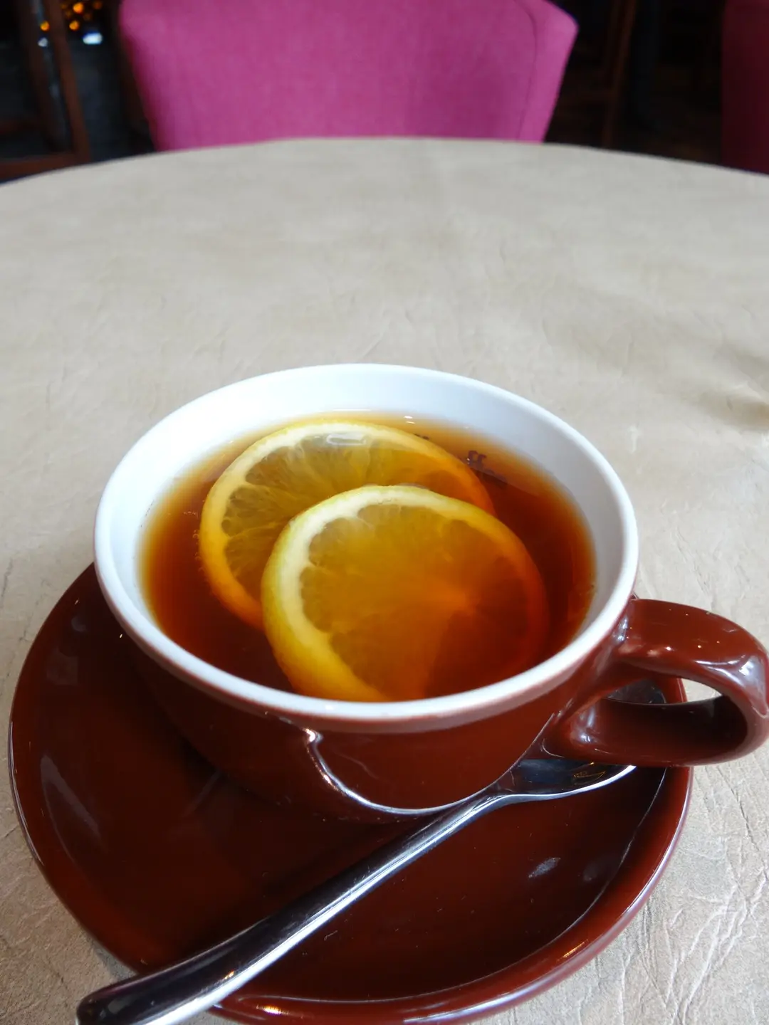 热柠檬茶红茶 香港上环的vona Bar Openrice 香港开饭喇