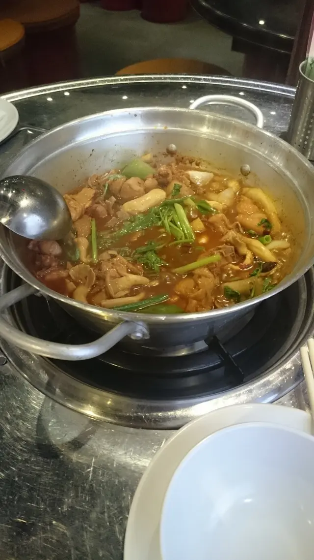 成都麻辣雞煲--中辣