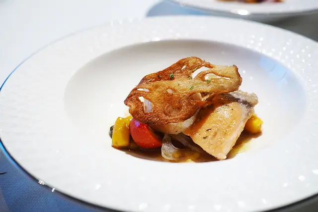 帶子三文魚配西西里汁