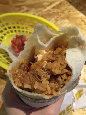 Carnitas burrito 😍
