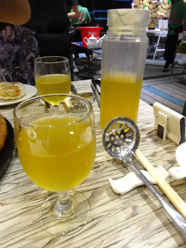 入口甜度偏淡，清而冰涼解渴！