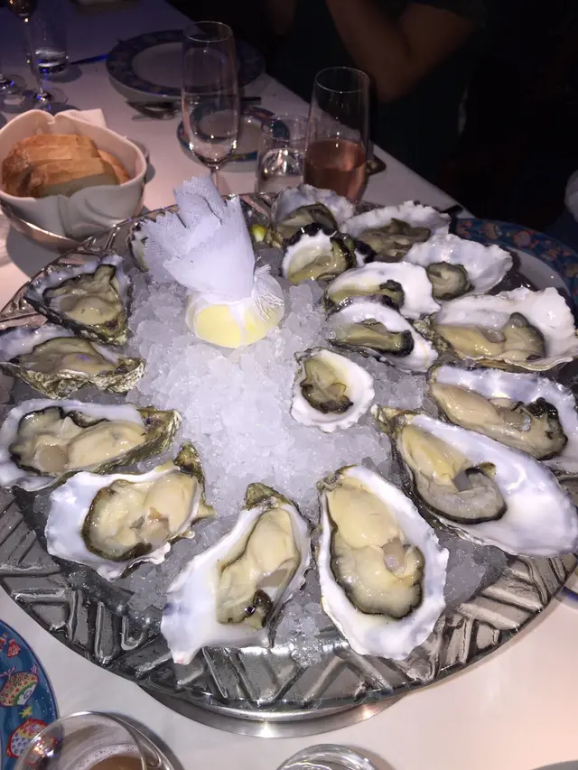 生蠔拼盤