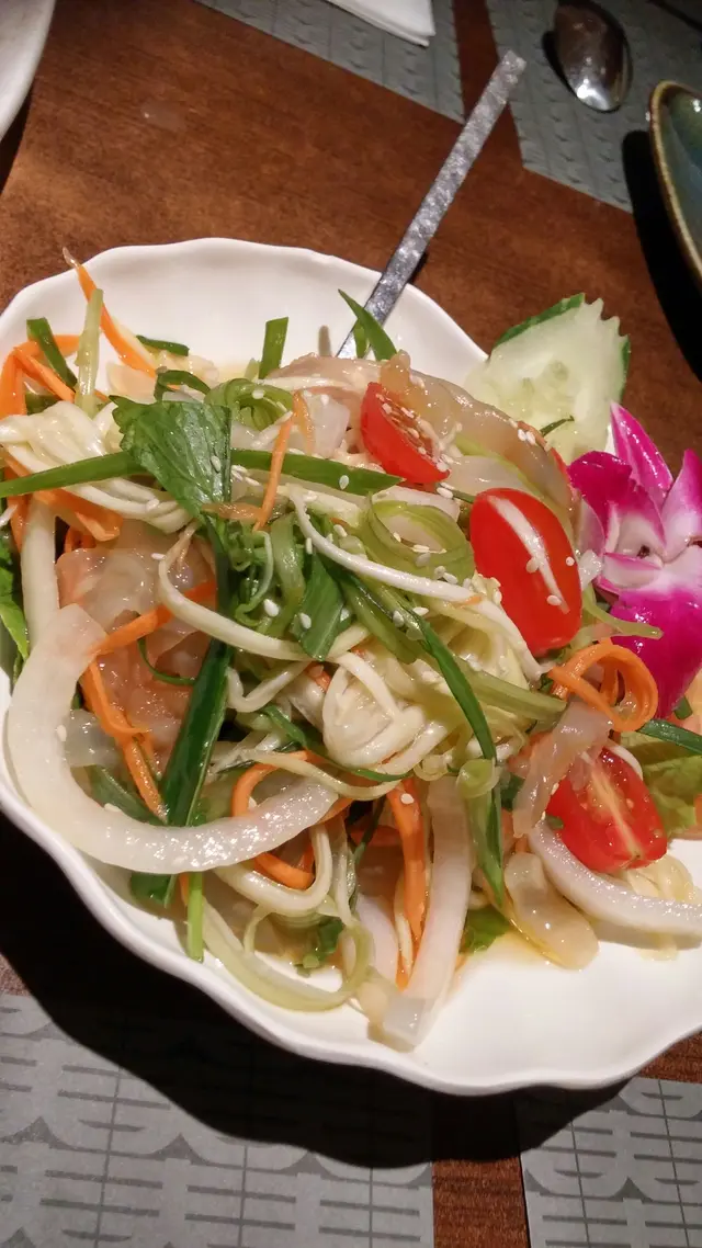 芒果在那? 海折口應似霉霉爛爛, 唔爽！