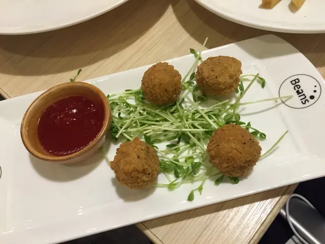 這個材料太多，反而芝士太少。