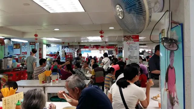 都是老街坊