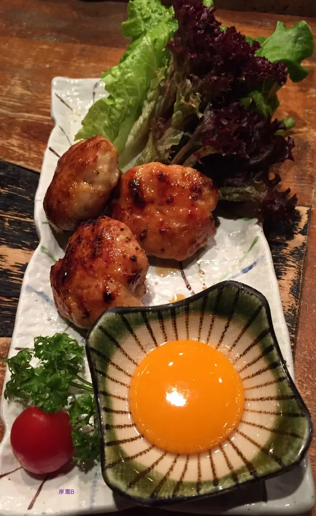 汁燒沖繩雞軟骨肉餅 $72