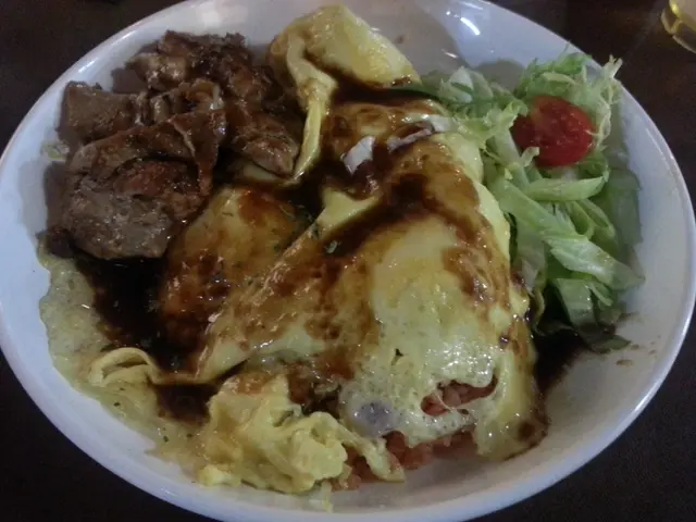 板煎雞排蛋包飯