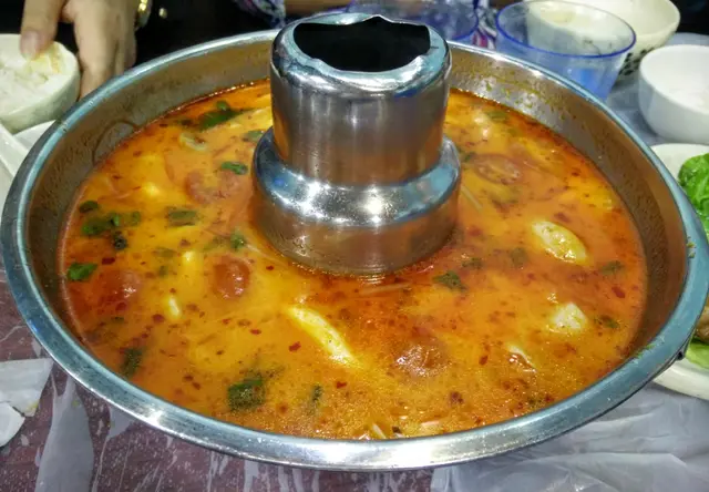 略清淡，味道尚算中上，咸酸適中，值得推介