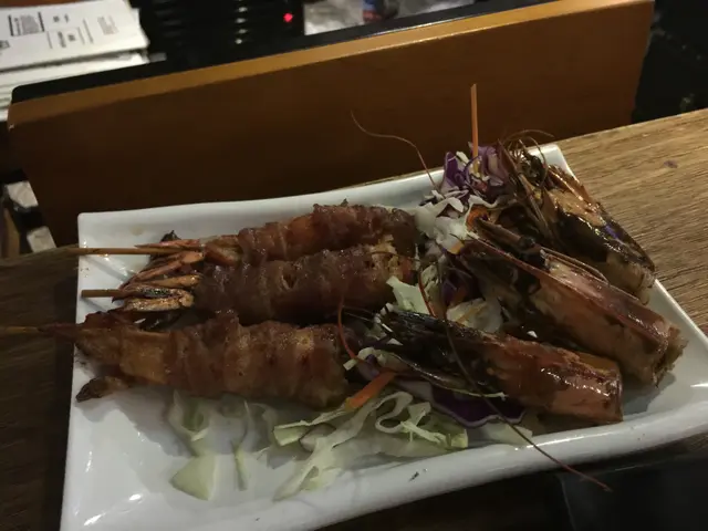 白肉卷18CM虎蝦一隻