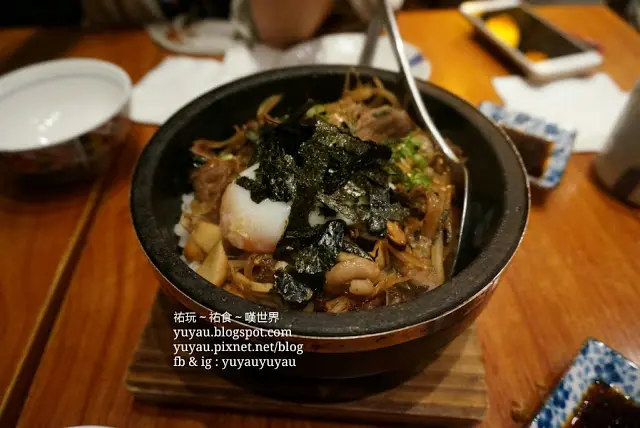 牛肉溫泉蛋石頭飯