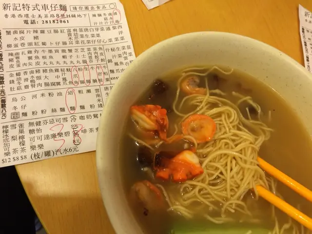 這就是三餸一面，送咗一條菜 $38