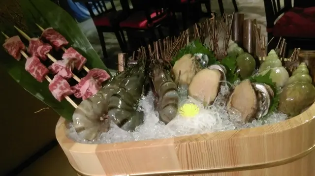 和牛海鮮拼盤
