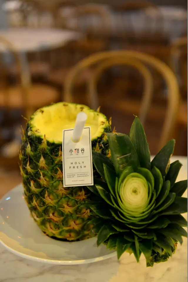 鮮榨神奇菠蘿汁