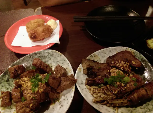 全部一個味，牛肉粒超老，牛舌簡直不能吞下肚，肥牛卷OK
