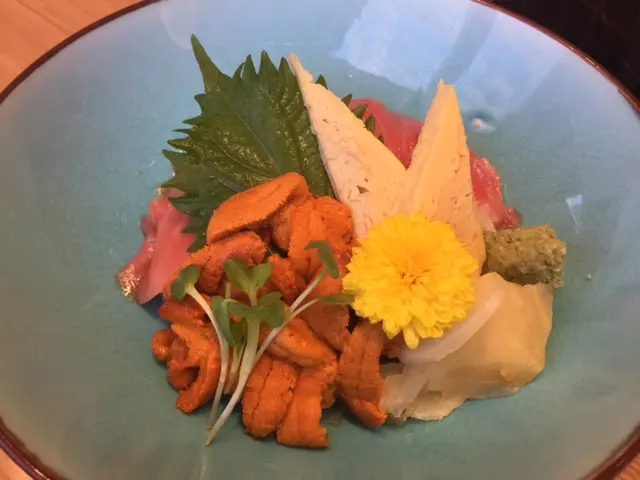 吞拿魚腩日本海膽飯