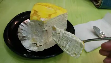 猫山王榴梿千层班戟