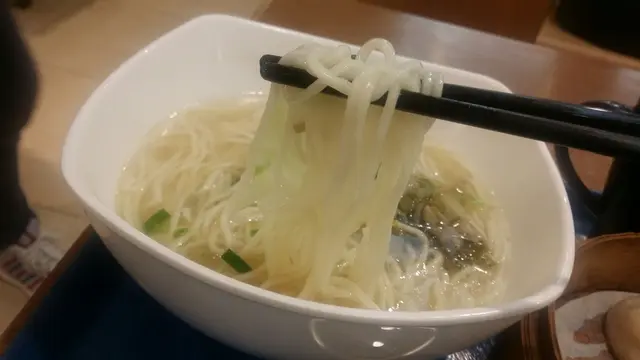 雪菜肉絲湯拉麵