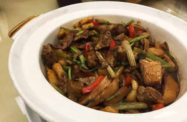 香草百靈球莖煲