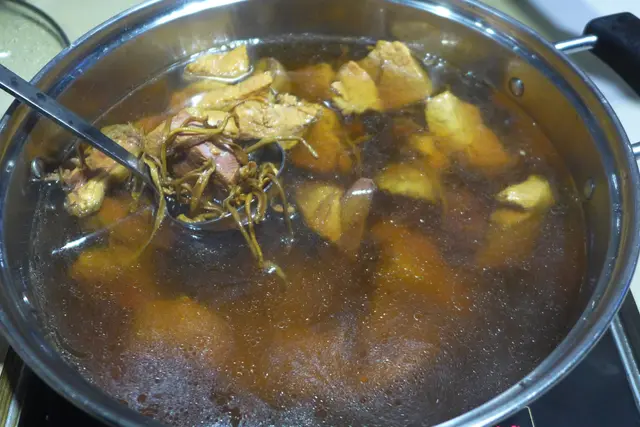 長白山雪雁燉蟲草花