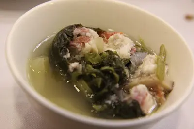荷包白鱔湯