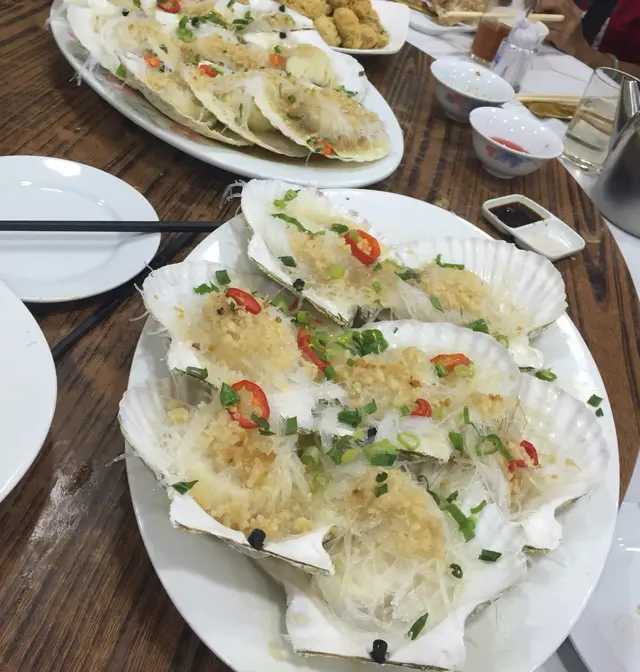 蒸過左小小，所以有d 'un'