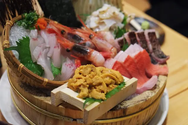 薄切左口魚、甜蝦、粒貝