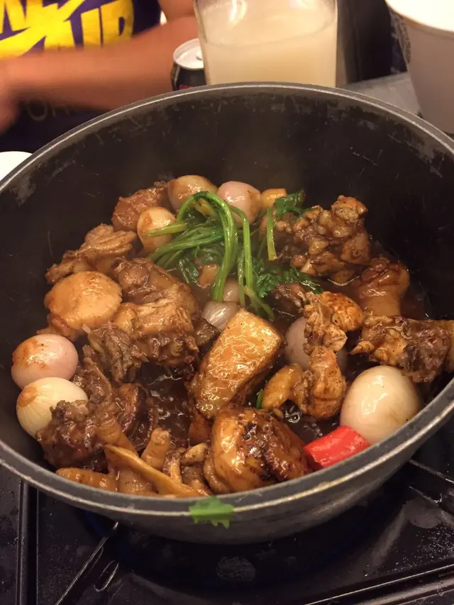滋味常滿雞煲