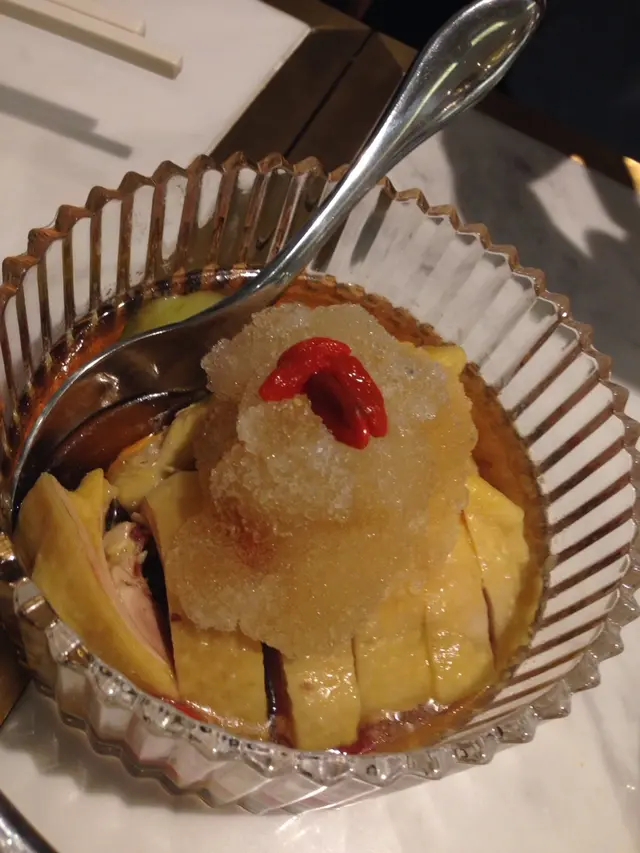 雖然雞件上有刨冰, 但酒味都一樣濃郁, 可是比較多碎骨, 希望店方會改良一下啦!