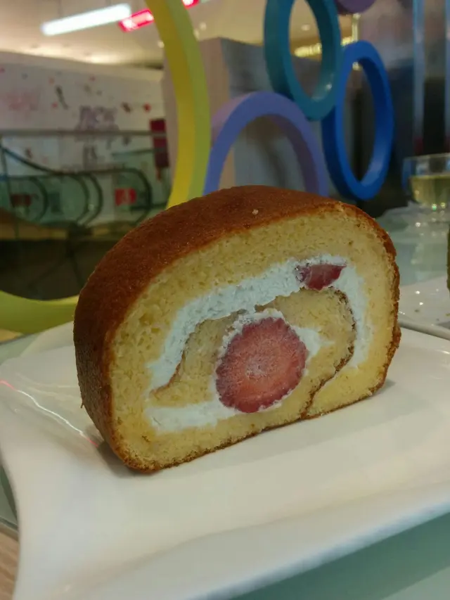 草莓卷