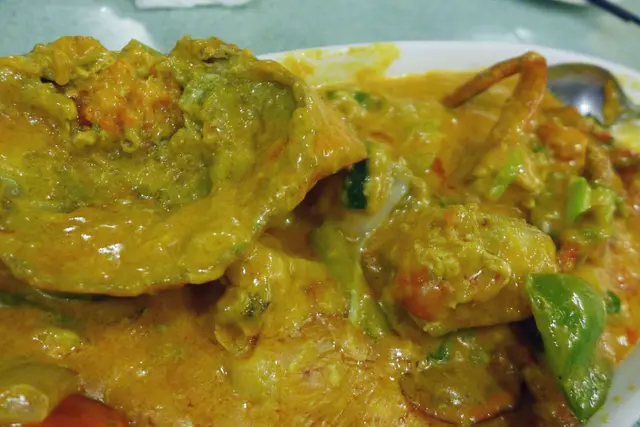 招牌咖哩炒膏蟹