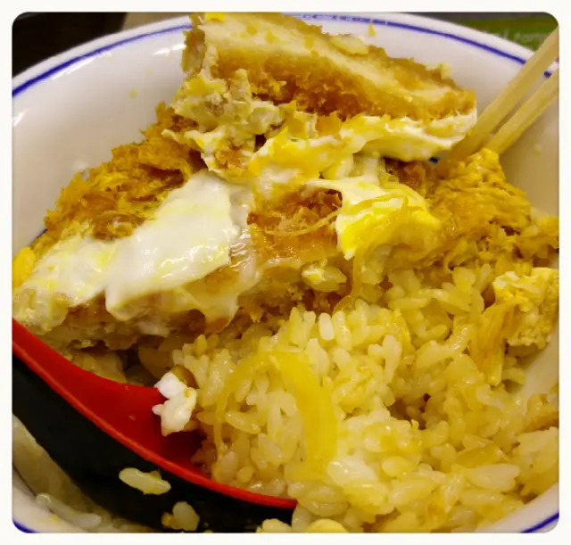 滑蛋吉列豬扒飯(梅)