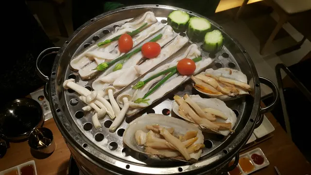 蟶子、象拔蚌(第一層)