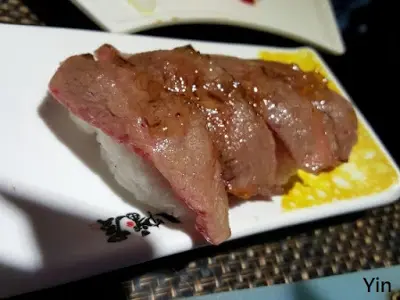 火灸柚子和牛壽司