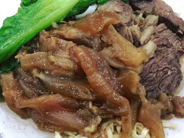 牛筋腩捞伊面走葱