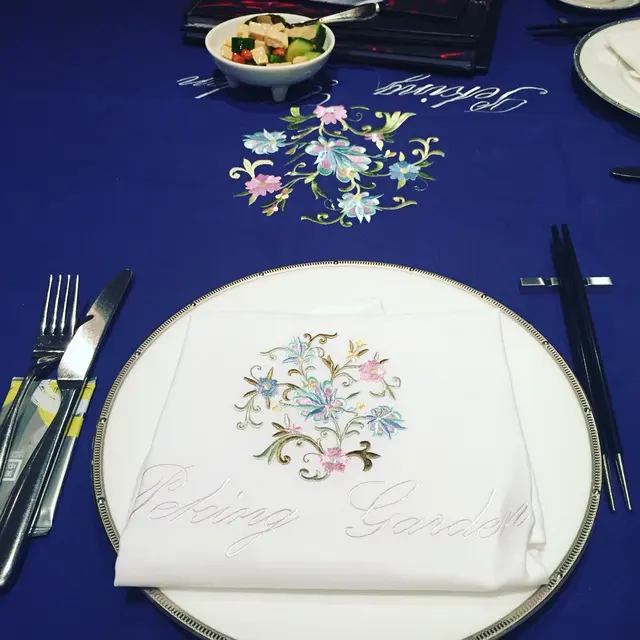 北京樓之中我比較鐘情金鐘呢間既裝修及環境,帶少少西式感覺較高級。