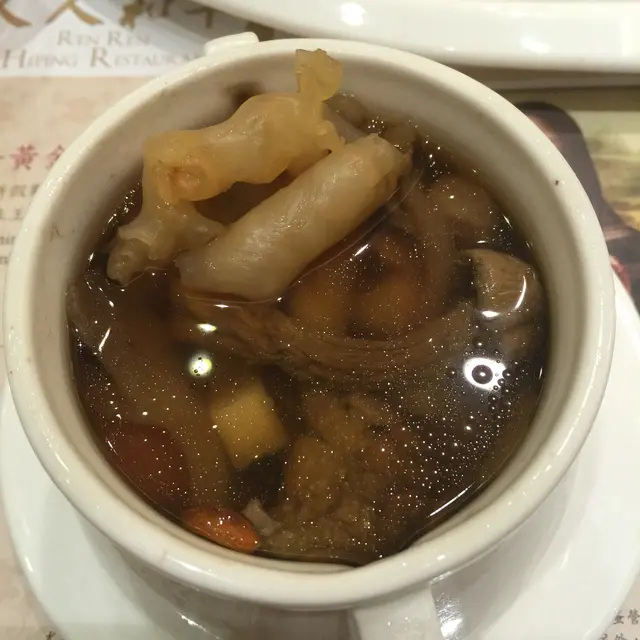 菌香湯清但舊花膠不食也罷