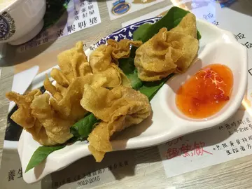酥炸云吞