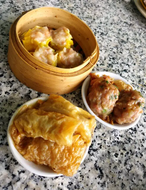 頻撲完一輪終於可以開餐了