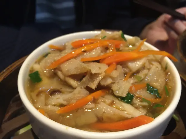 这个也是我的必食之一，做的味道特别棒而且肚丝很软