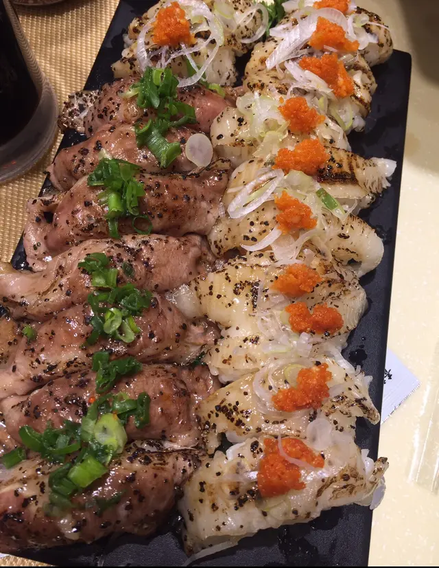 火灸牛肉,左口魚