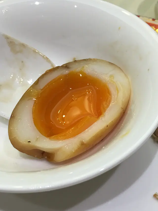 煙燻味重蛋味濃郁,7.8分