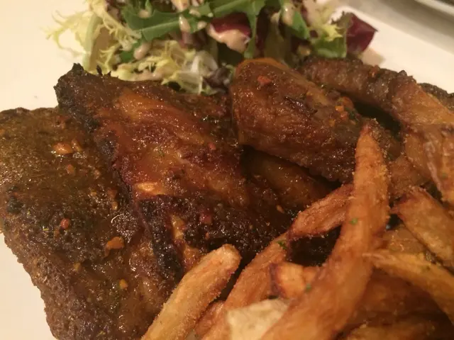 韓式咖哩蜜糖豬仔骨配薯條