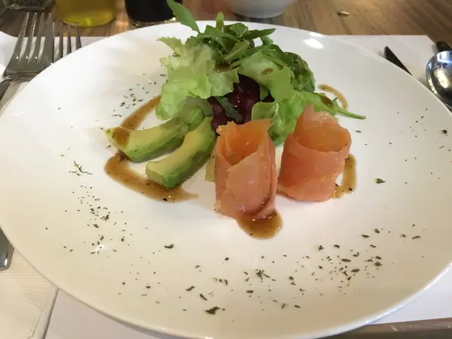 煙三文魚雜菜沙津