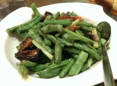 乾煎香菇四季豆