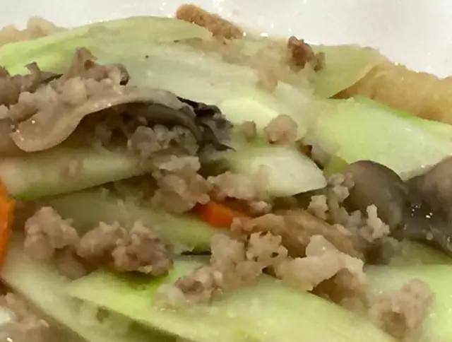 魚湯浸肉碎魚肚青瓜