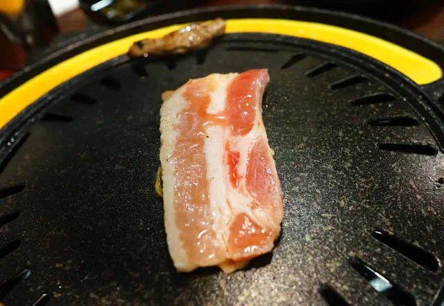 喜來稀肉的五花肉是較為薄身